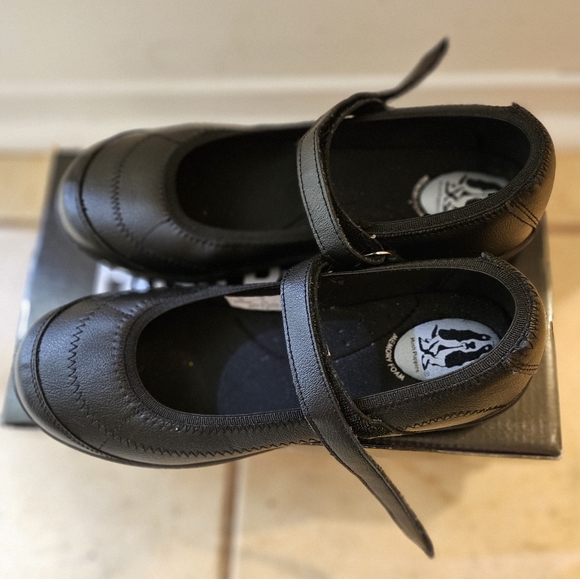 Hush Puppies Mary Jane shoes - Picture 3 of 8